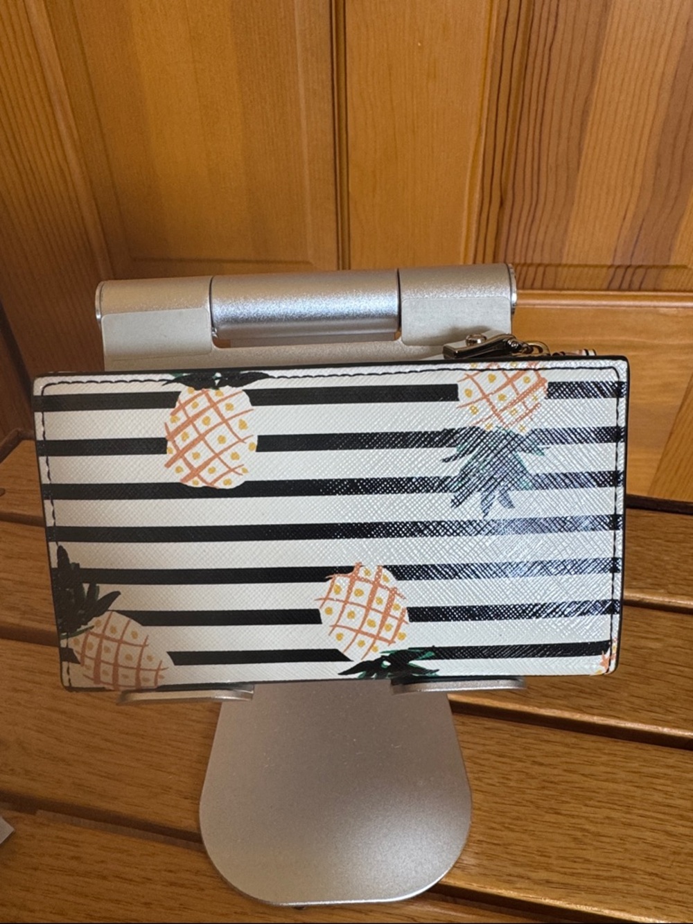 Kate Spade Black & White Striped Pineapple Wallet with Green Accent - Picture 2 of 4
